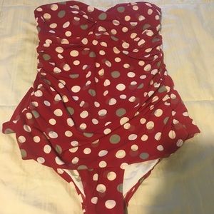 Polka dot strapless bathing suit